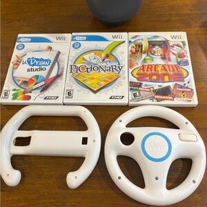 Wii Bundle 2 Steering Wheels 3 Games -